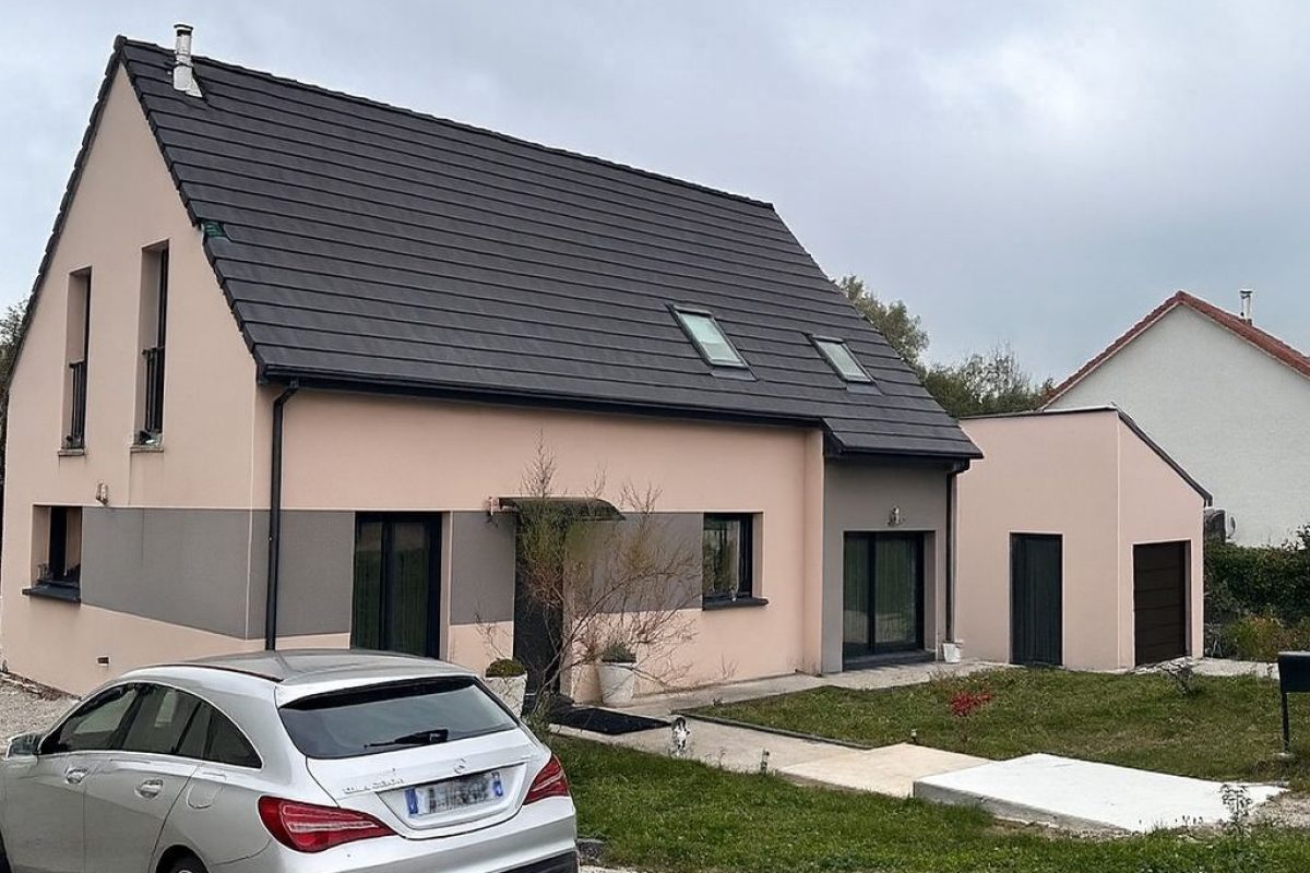 WhatsApp Image 2025-12-10 at 09.14.11